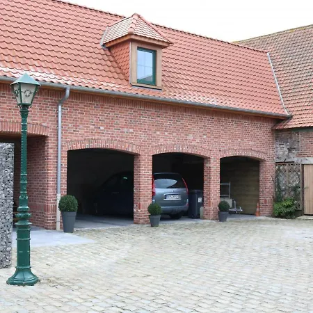 De Charme A La Ferme Pres De Lille, 50m² Avec Cuisine Equipee Et Parking Securise - Fr-1-510-173 Daire *